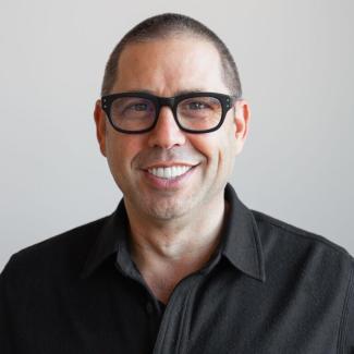 Jared Della Valle headshot